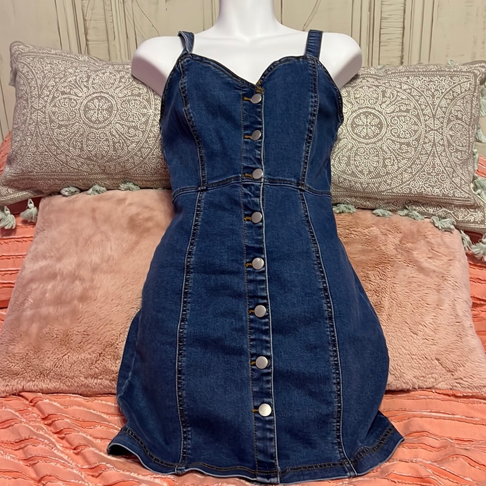 Forever 21 Jean button up dress size small